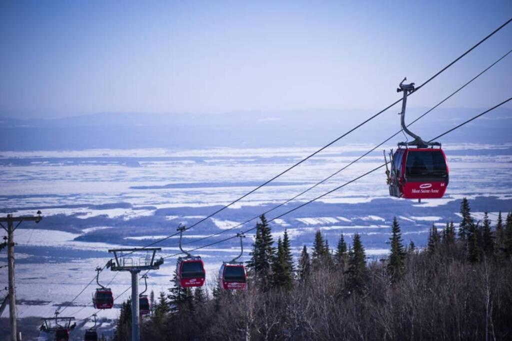 L'Auberge Sainte-Anne - Ski, Spa Et Basilique别墅 外观 照片